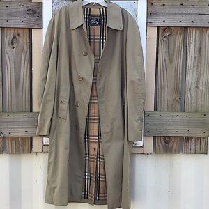 Burberry Beige Trench Coat with Check Lining